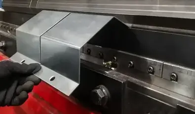 poinçonnage à Loudéac - image 2